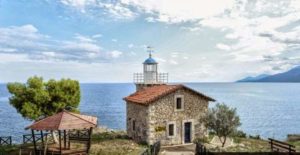 faros-paralio-astros-